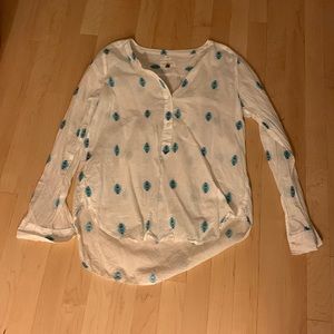 LOFT 4 button blouse